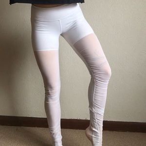 alo yoga goddess mesh leggings